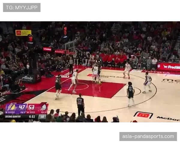 开拓者92-77击败太阳 格兰特23分引领攻防转换