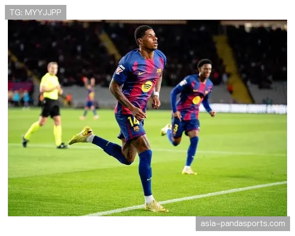 保级区三队同积31分 阿拉维斯塞维利亚马略卡仅以净胜球区分